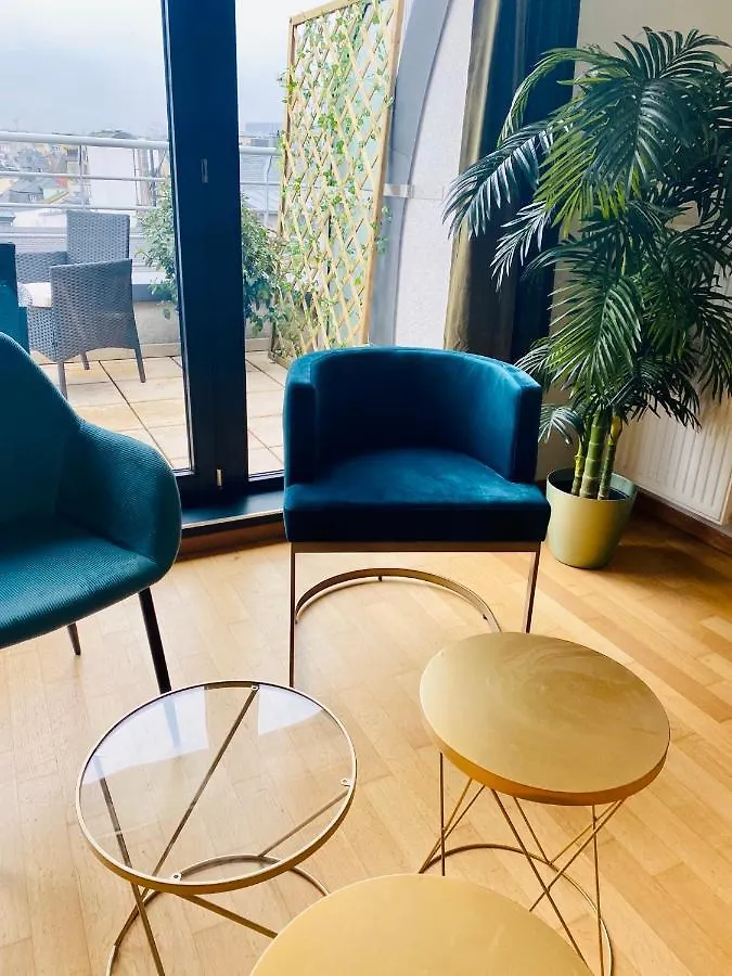 The Luxury Green Penthouse In City Center With Terrace And Free Parking Luxemburg