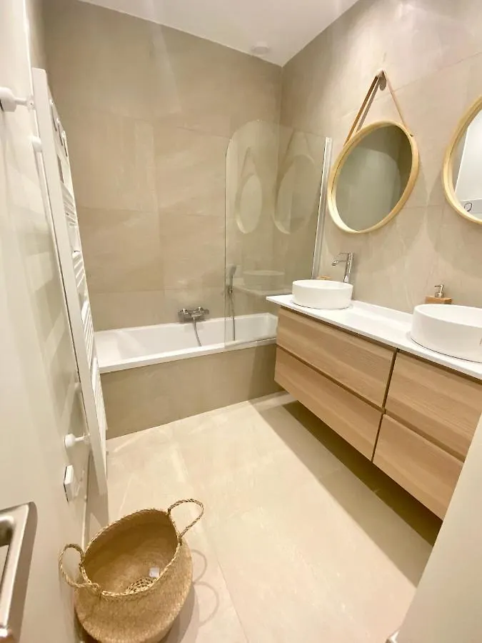 The Luxury Green Penthouse In City Center With Terrace And Free Parking Luxembourg 0*,  Luxembourg